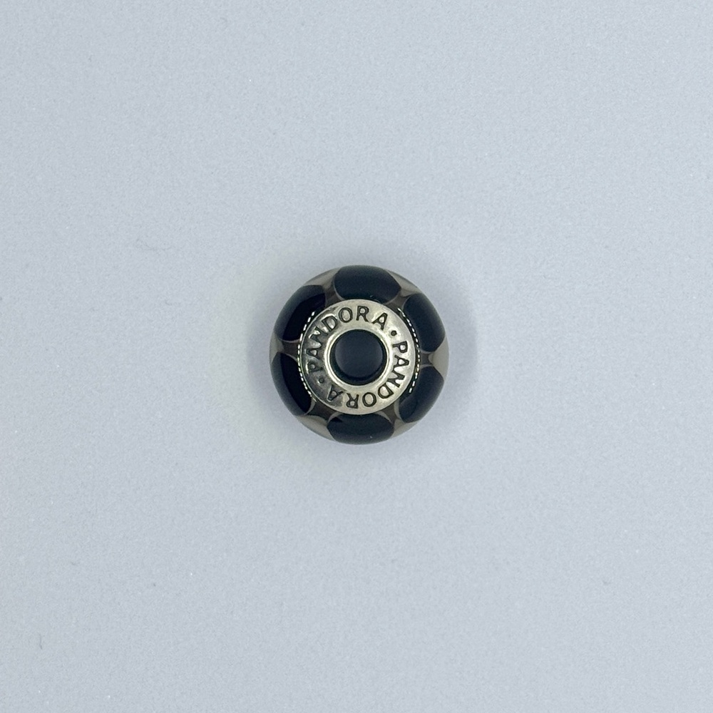 Retired Pandora Captivating Black Murano Charm